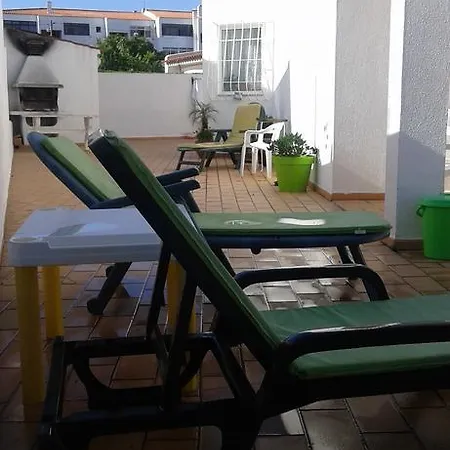 Quica, Heated Pool Вілла
